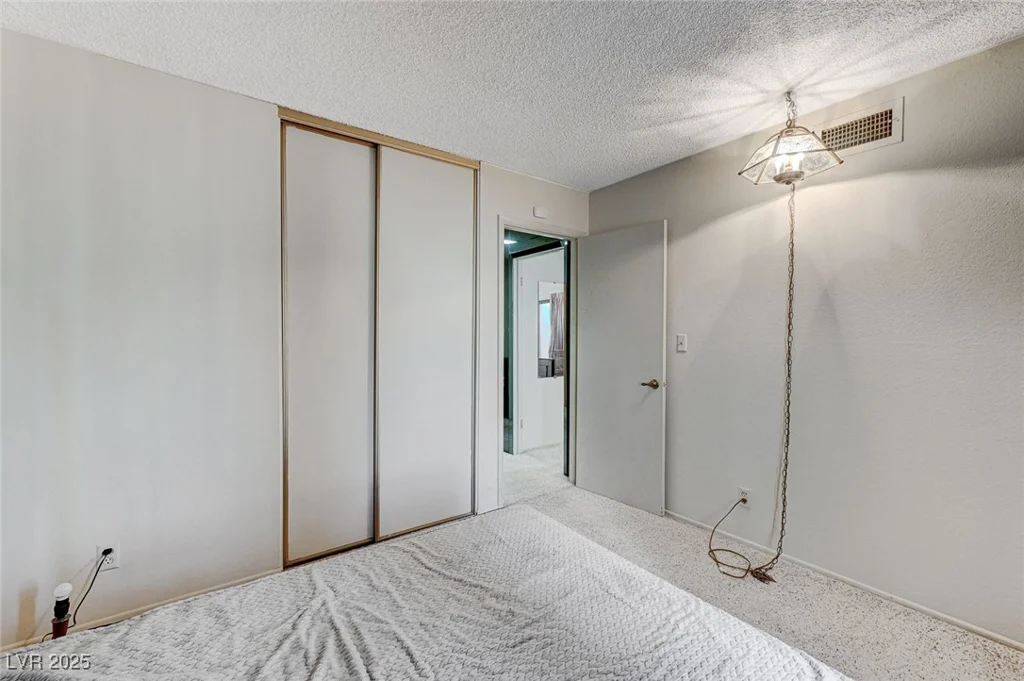 4768 Montara, Las Vegas, NV 89121