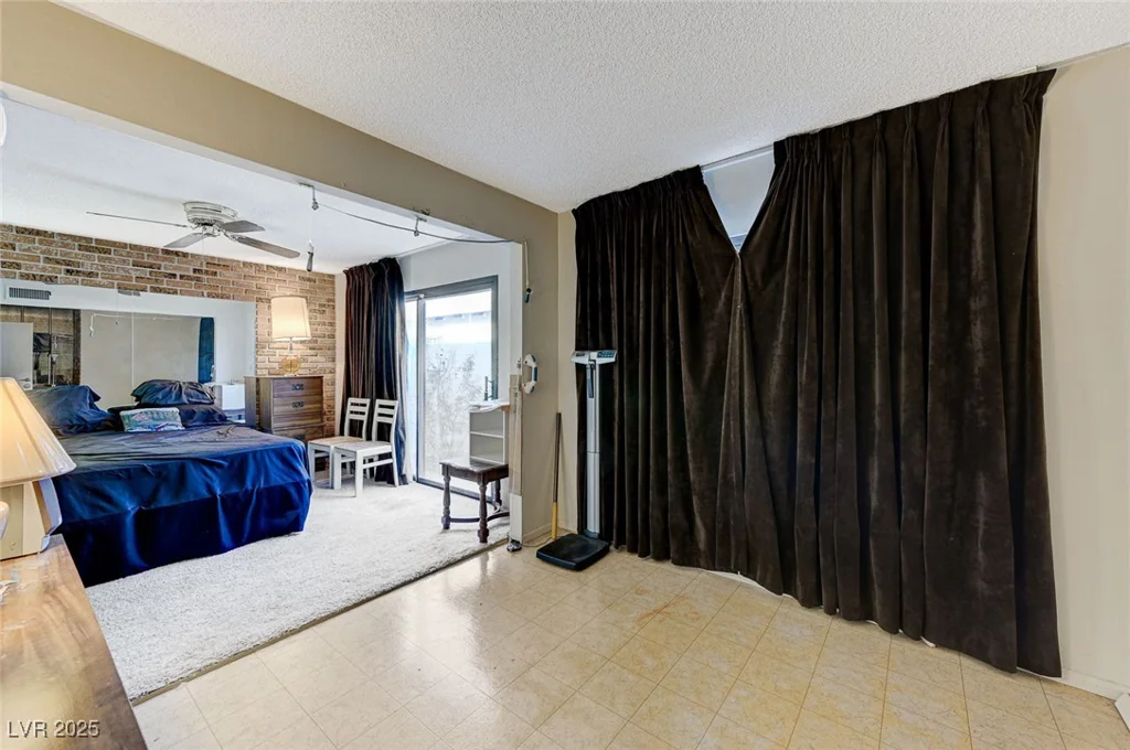 4768 Montara, Las Vegas, NV 89121