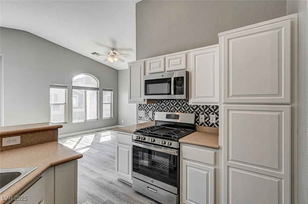 1073 Slate Crossing, Henderson, NV 89002