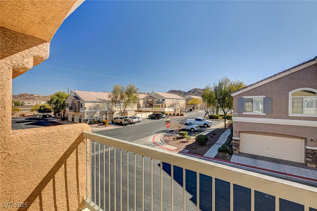 1073 Slate Crossing, Henderson, NV 89002