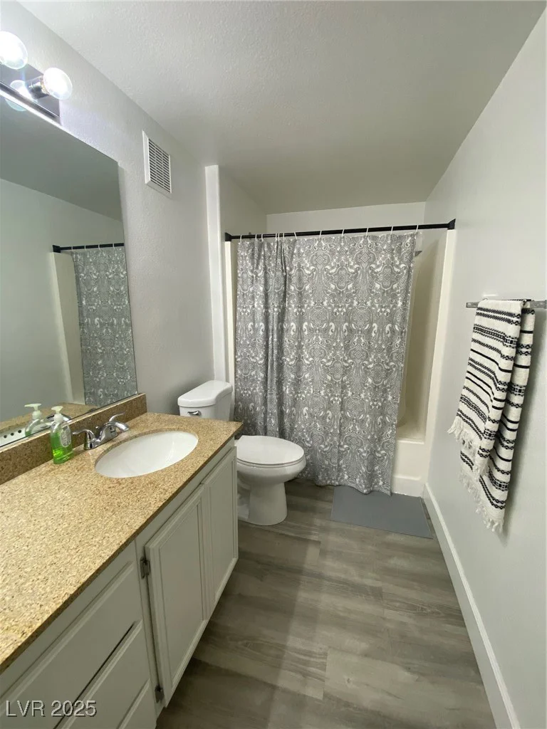 9975 Peace, Las Vegas, NV 89147