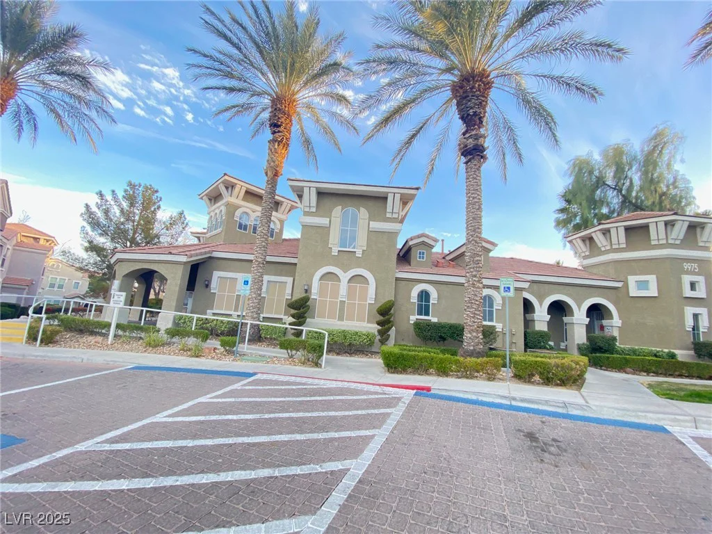 9975 Peace, Las Vegas, NV 89147