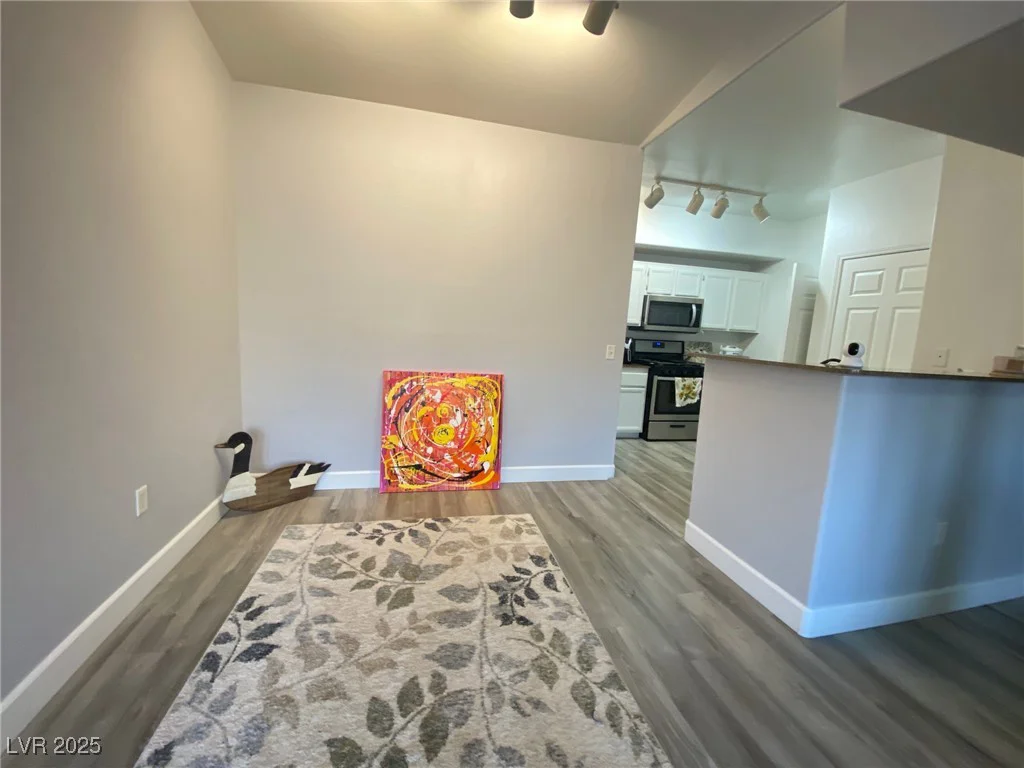 9975 Peace, Las Vegas, NV 89147