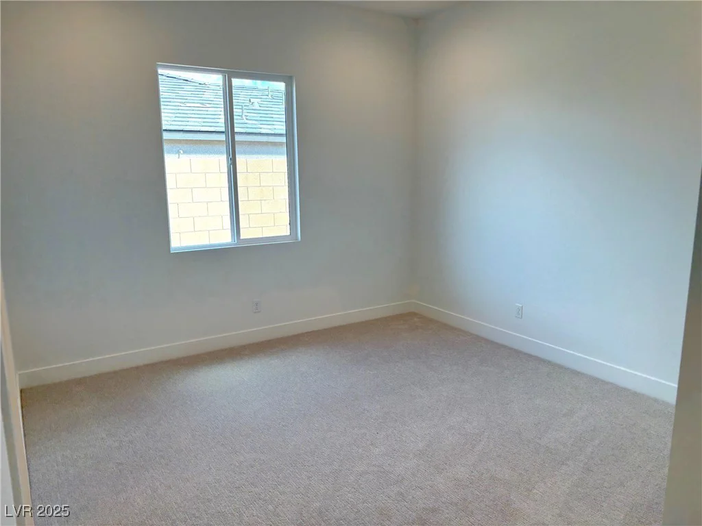 5454 Middleton Falls, Las Vegas, NV 89139