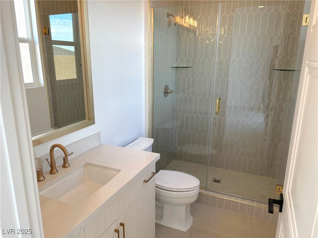 5454 Middleton Falls, Las Vegas, NV 89139