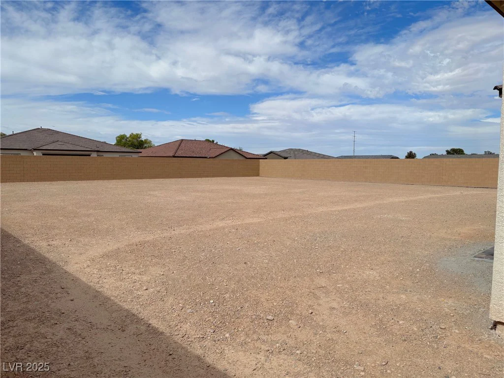 5454 Middleton Falls, Las Vegas, NV 89139