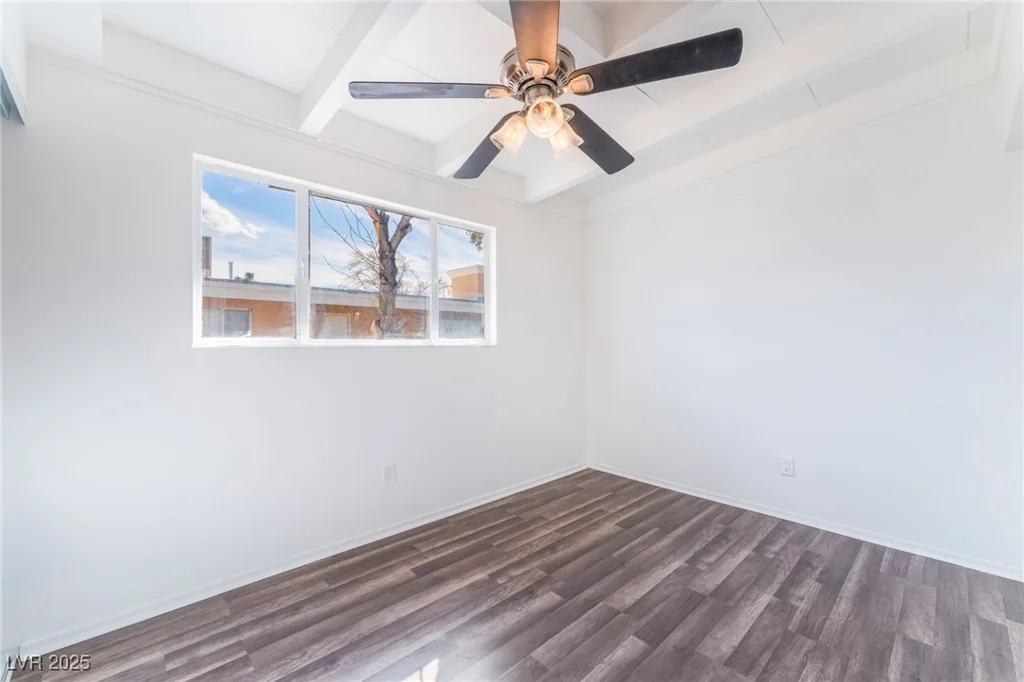 348 Upland, Las Vegas, NV 89107