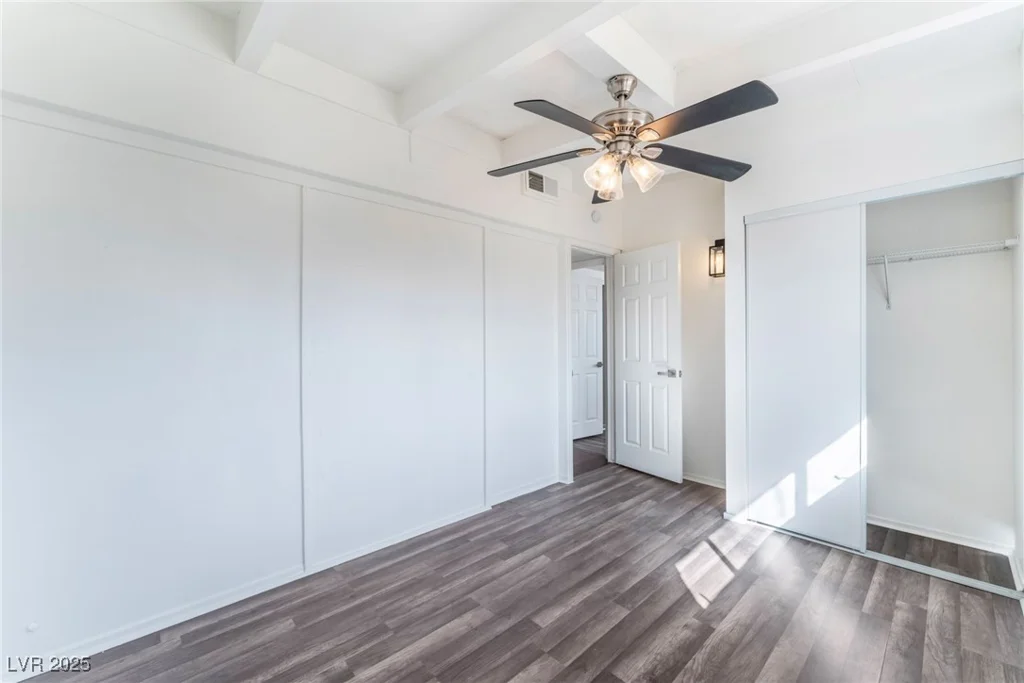 348 Upland, Las Vegas, NV 89107