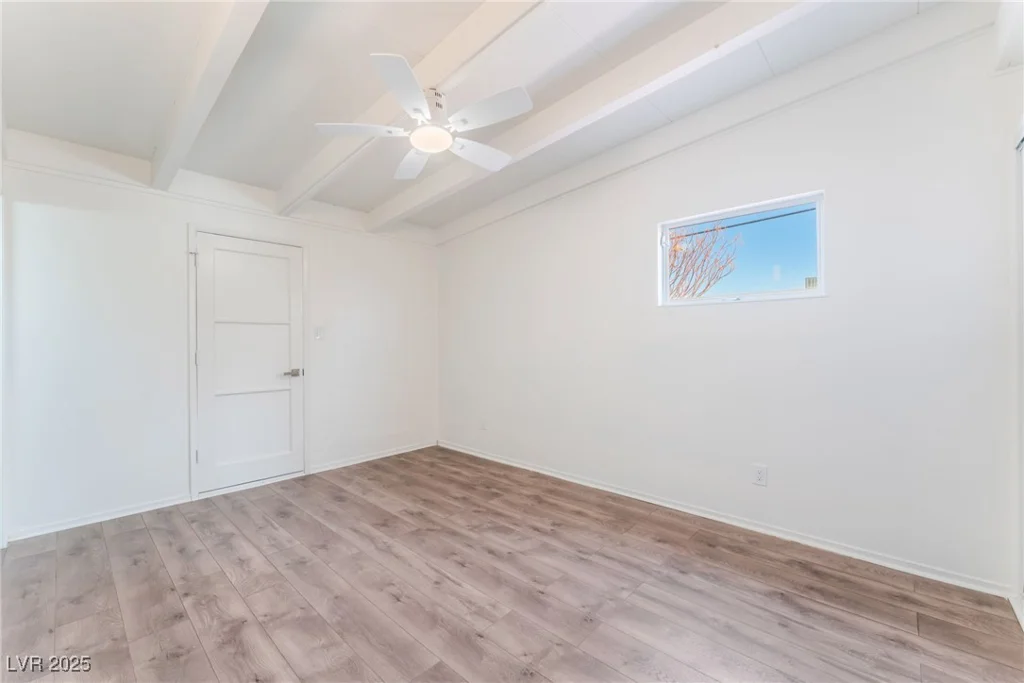 348 Upland, Las Vegas, NV 89107