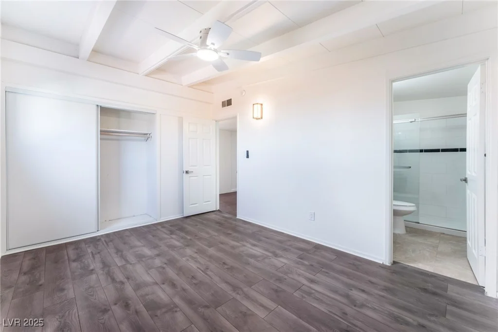 348 Upland, Las Vegas, NV 89107