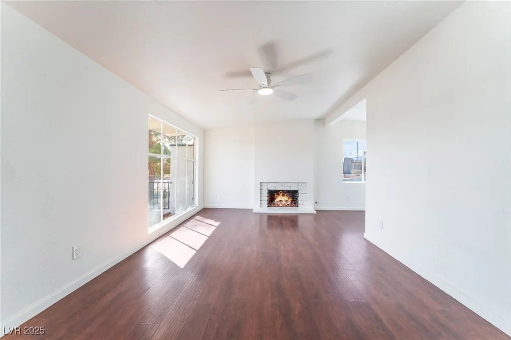 348 Upland, Las Vegas, NV 89107