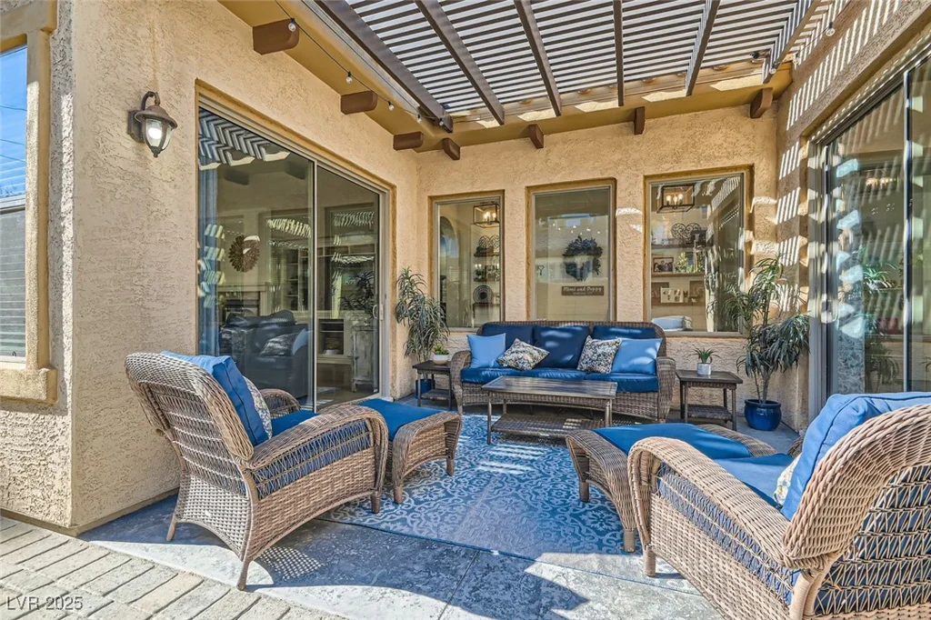 1049 Via Saint Lucia, Henderson, NV 89011