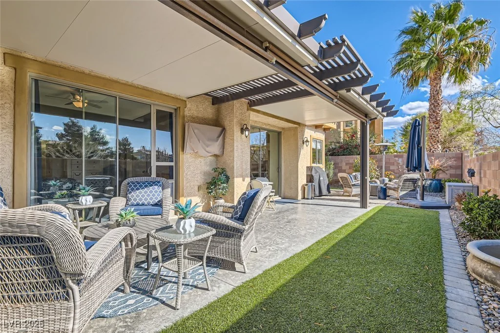 1049 Via Saint Lucia, Henderson, NV 89011