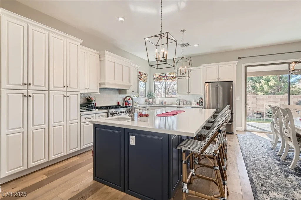 1049 Via Saint Lucia, Henderson, NV 89011