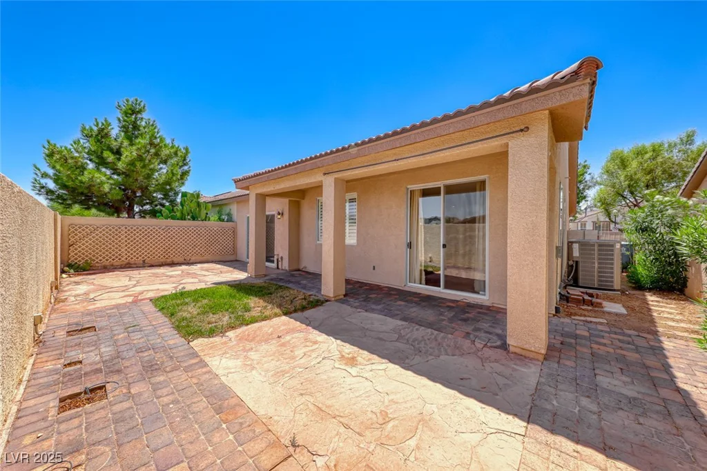 5952 Long Bay, Las Vegas, NV 89148