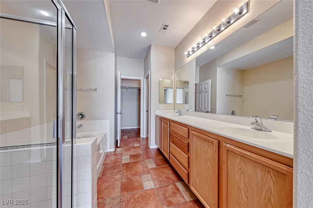 5952 Long Bay, Las Vegas, NV 89148