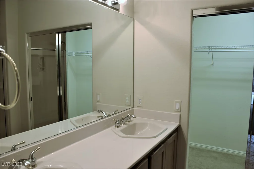 10239 PREMIA, Las Vegas, NV 89135