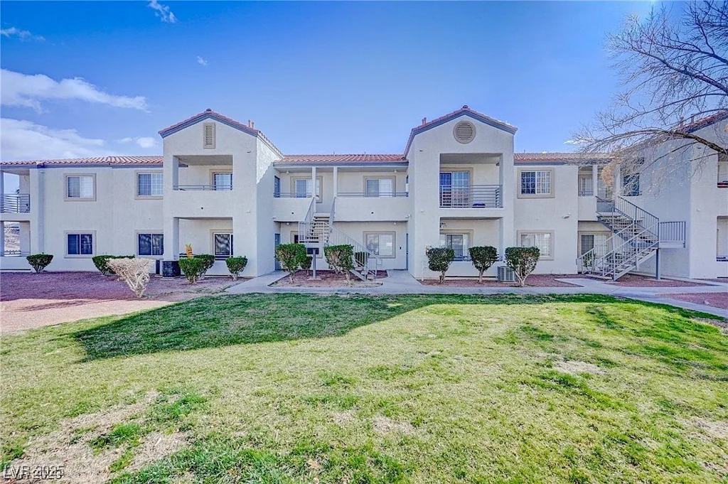 3318 Decatur, Las Vegas, NV 89130