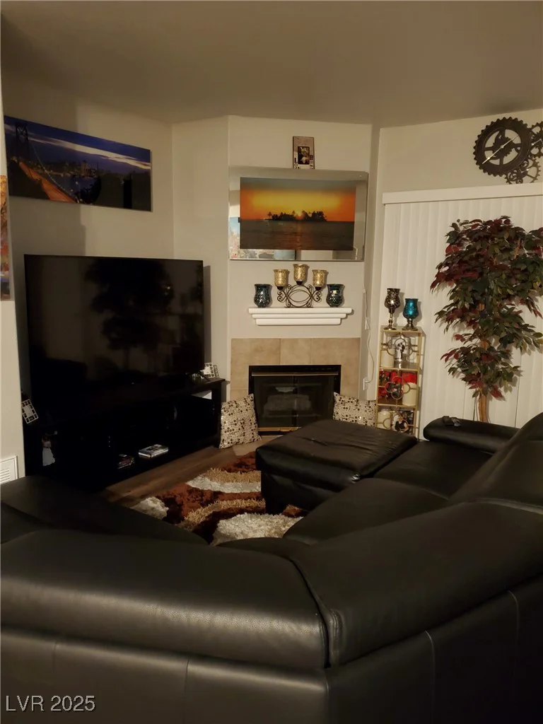 3318 Decatur, Las Vegas, NV 89130