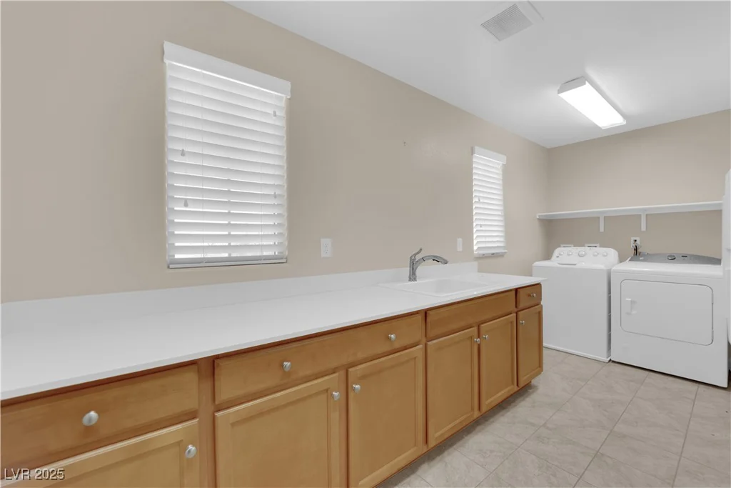 6733 Fast Brook, North Las Vegas, NV 89084