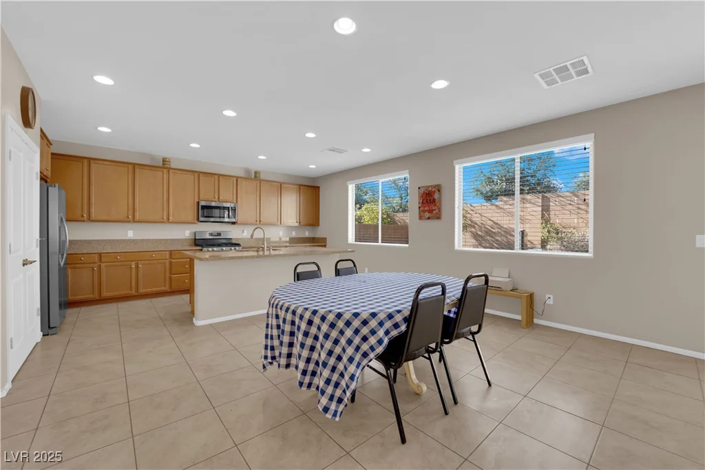 6733 Fast Brook, North Las Vegas, NV 89084