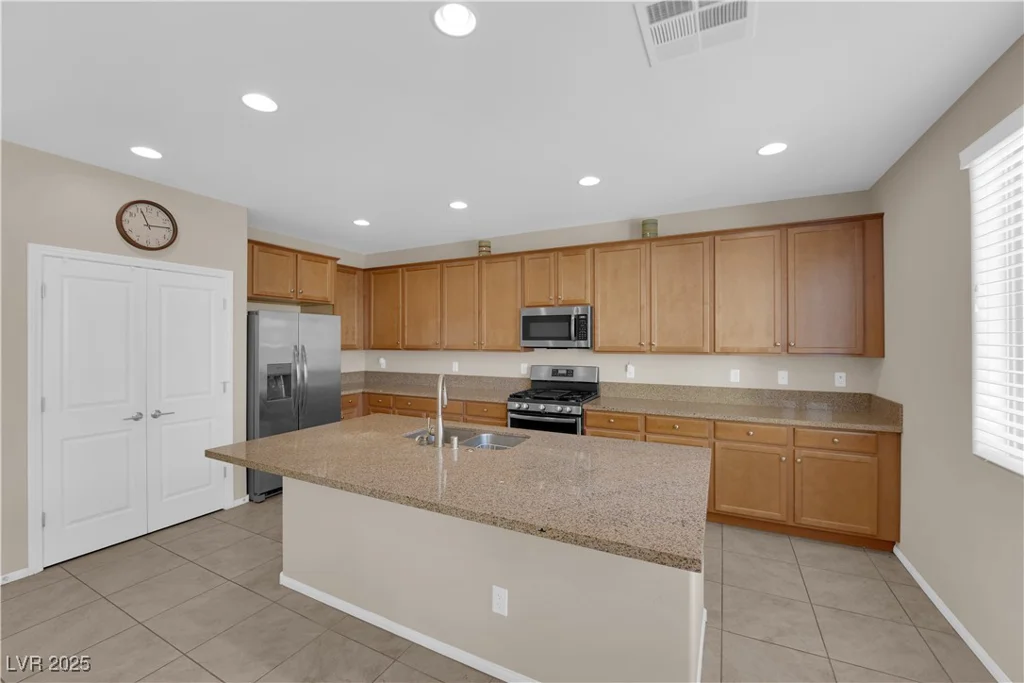 6733 Fast Brook, North Las Vegas, NV 89084