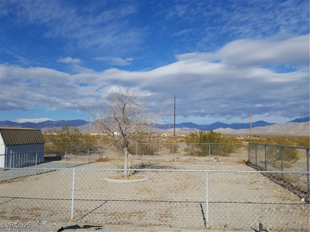 2731 Huron, Pahrump, NV 89048