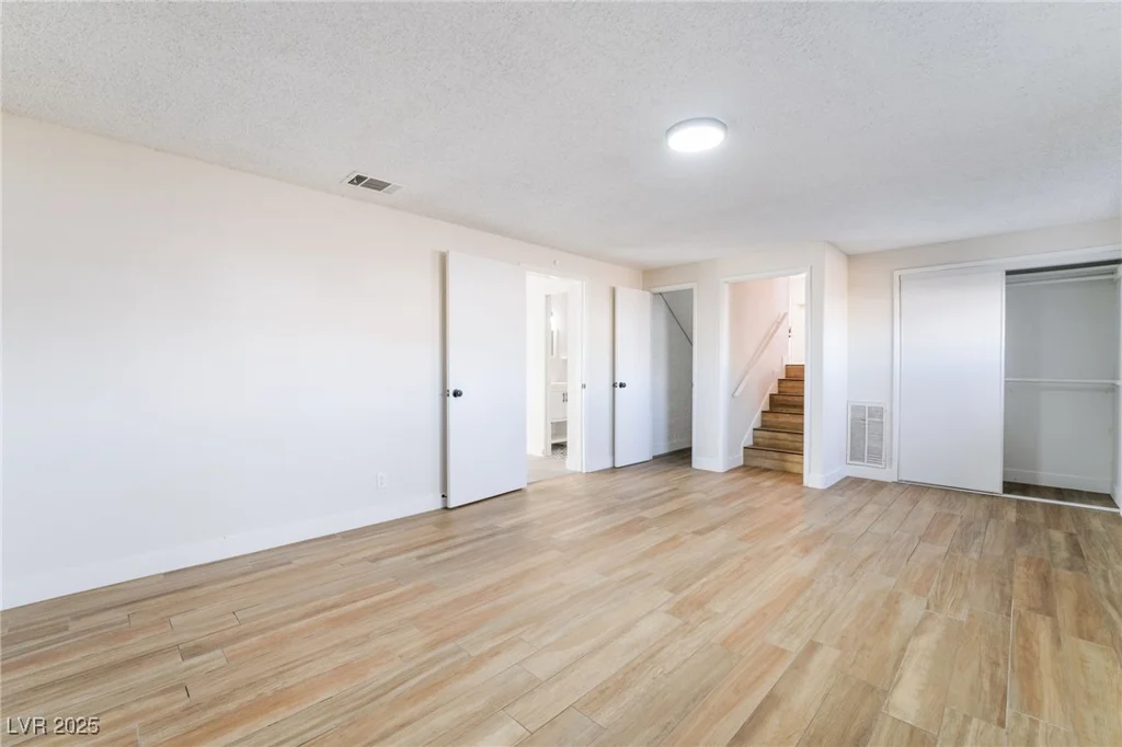 308 Fox, Las Vegas, NV 89107