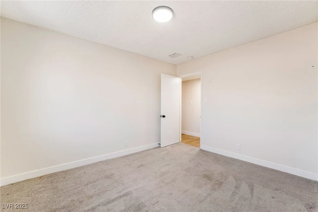 308 Fox, Las Vegas, NV 89107
