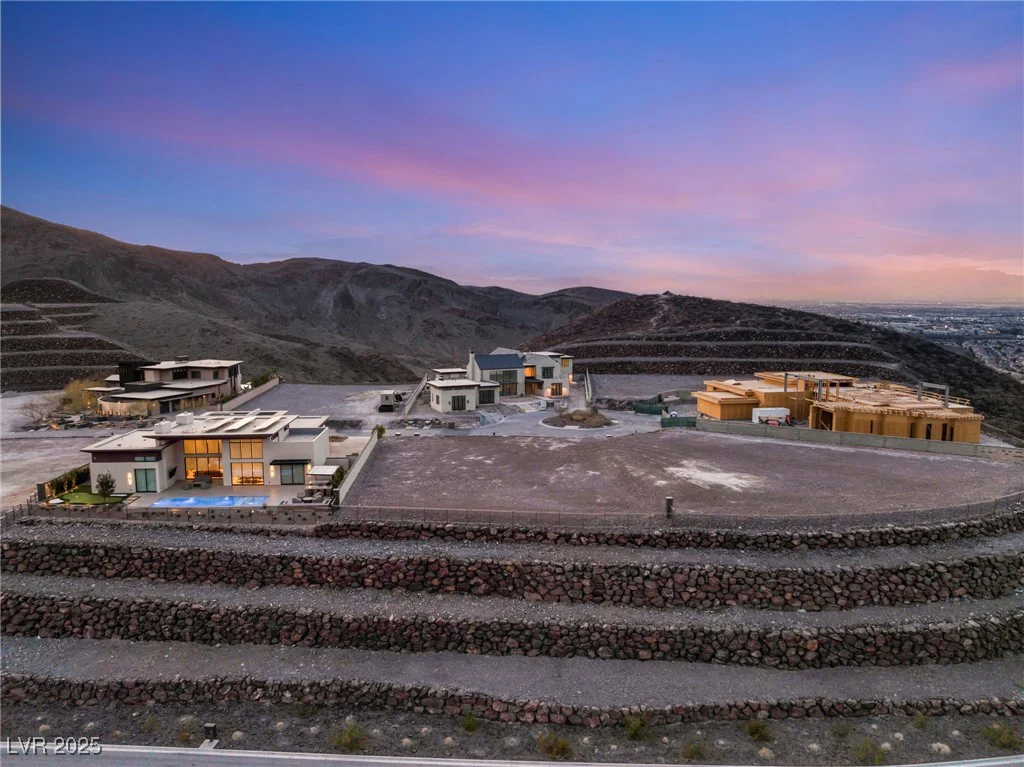20 Sanctuary Peak, Henderson, NV 89012