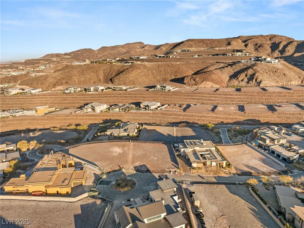 20 Sanctuary Peak, Henderson, NV 89012