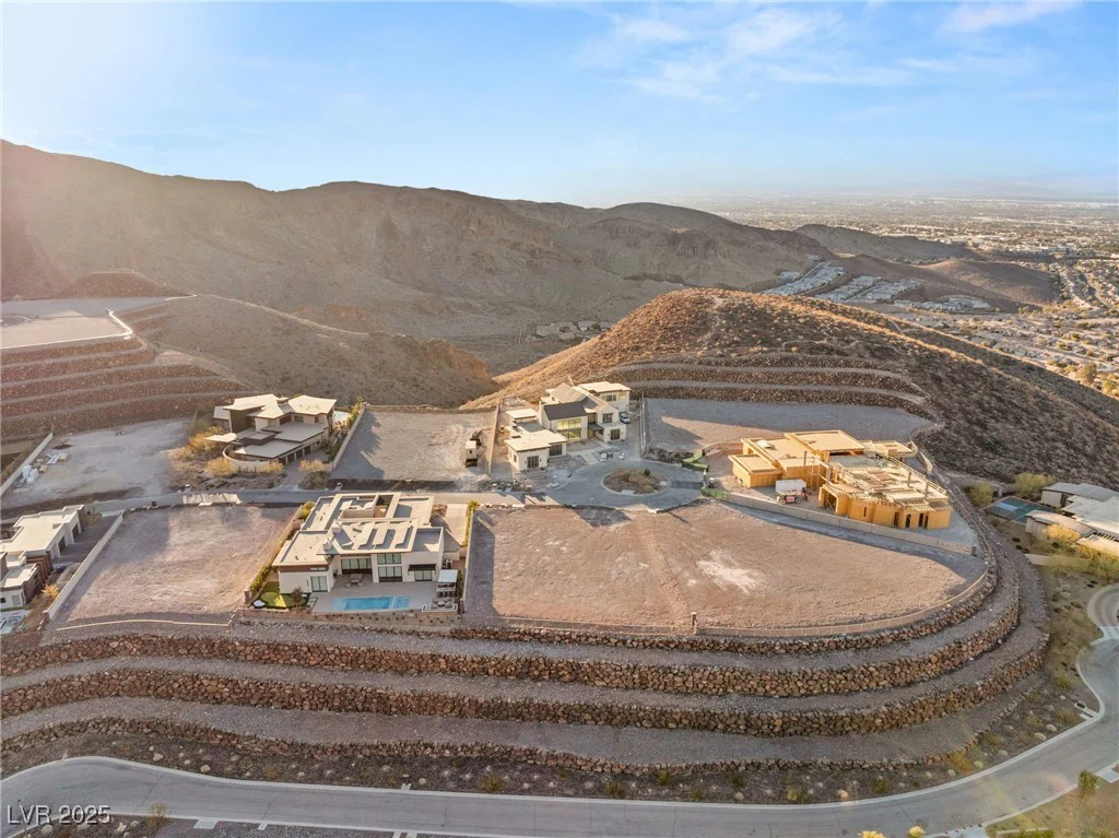 20 Sanctuary Peak, Henderson, NV 89012