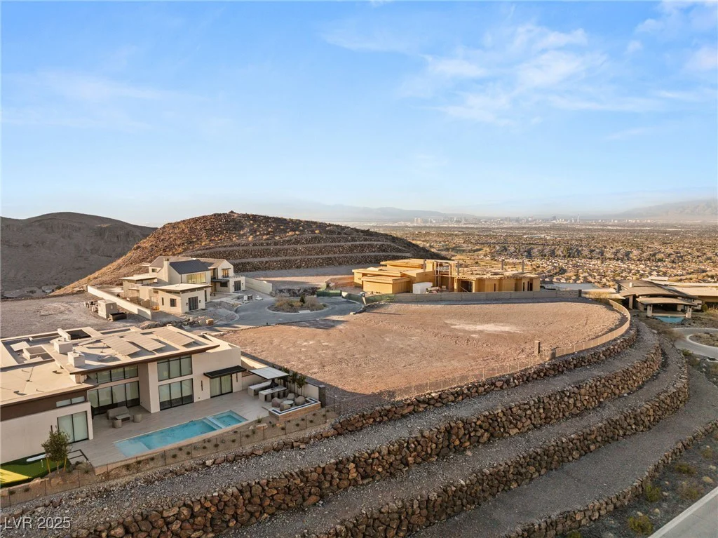 20 Sanctuary Peak, Henderson, NV 89012