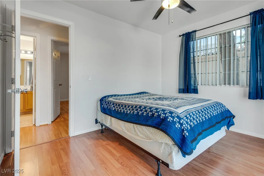 2141 Twickenham, Las Vegas, NV 89108
