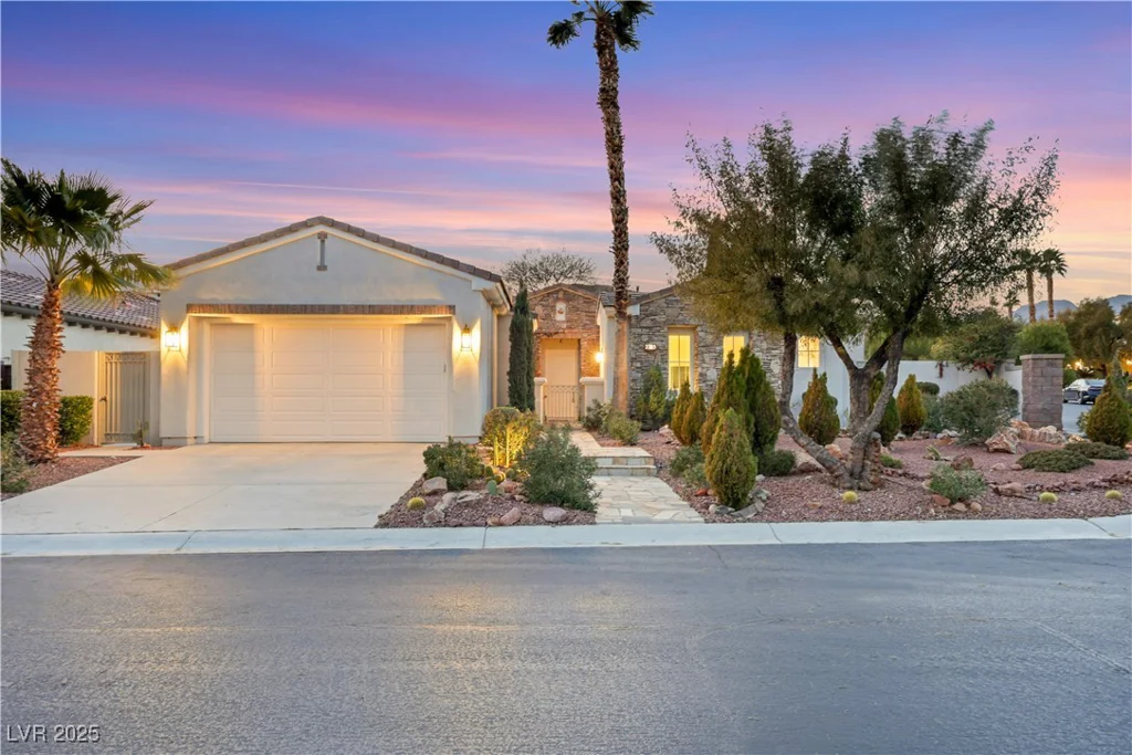 2785 Soft Horizon, Las Vegas, NV 89135
