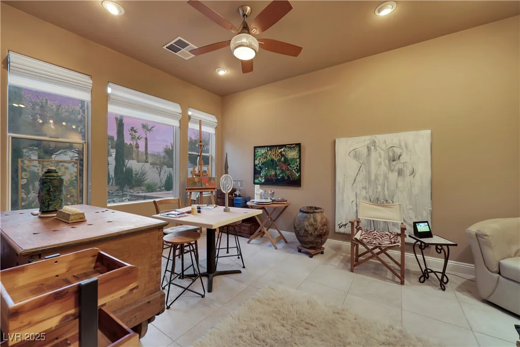 2785 Soft Horizon, Las Vegas, NV 89135