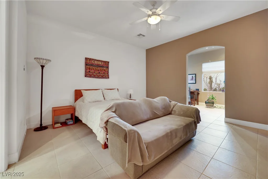 2785 Soft Horizon, Las Vegas, NV 89135
