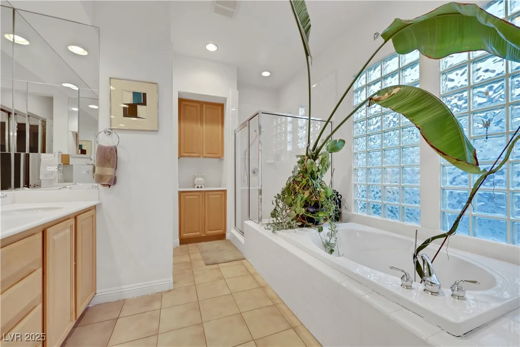 2785 Soft Horizon, Las Vegas, NV 89135