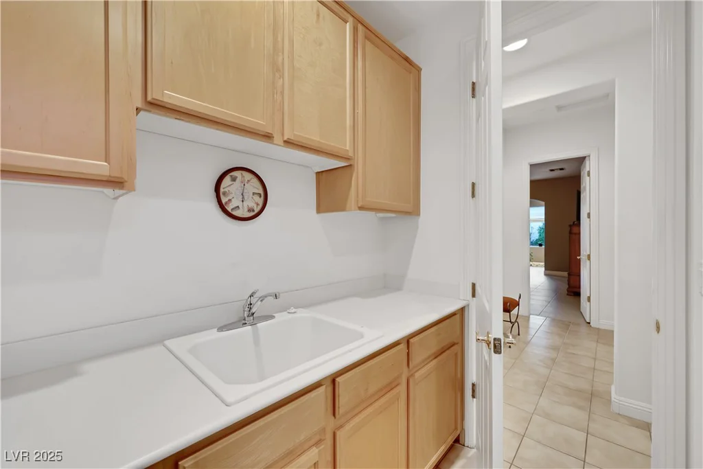 2785 Soft Horizon, Las Vegas, NV 89135