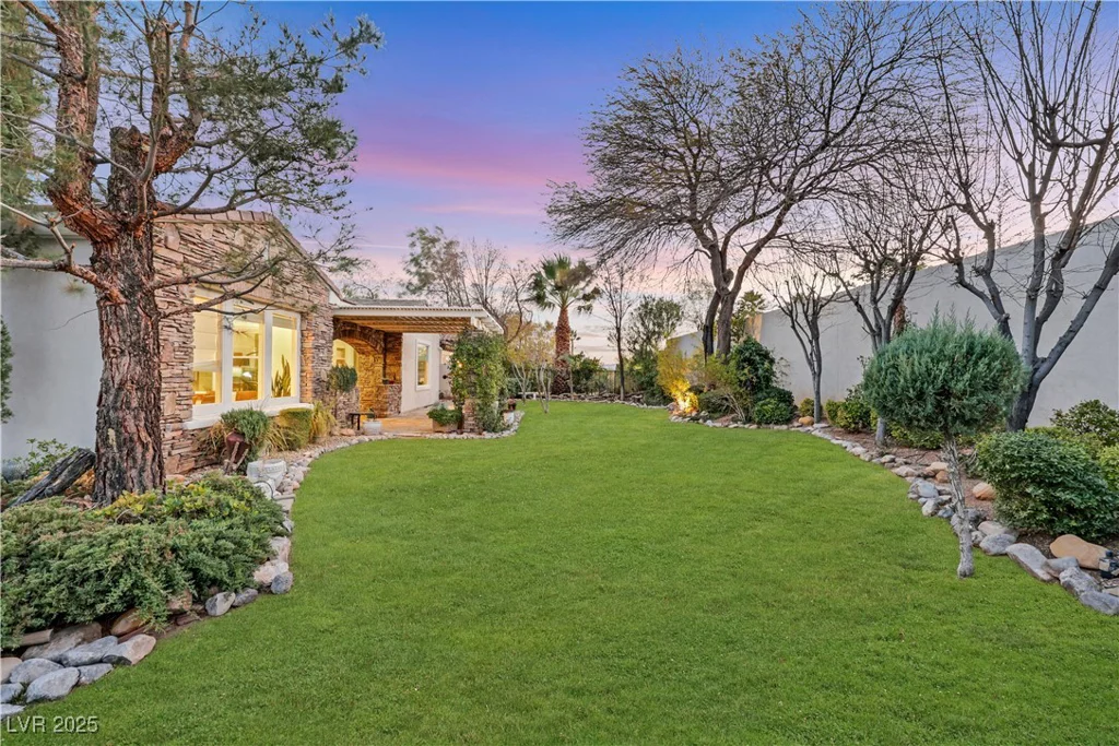 2785 Soft Horizon, Las Vegas, NV 89135