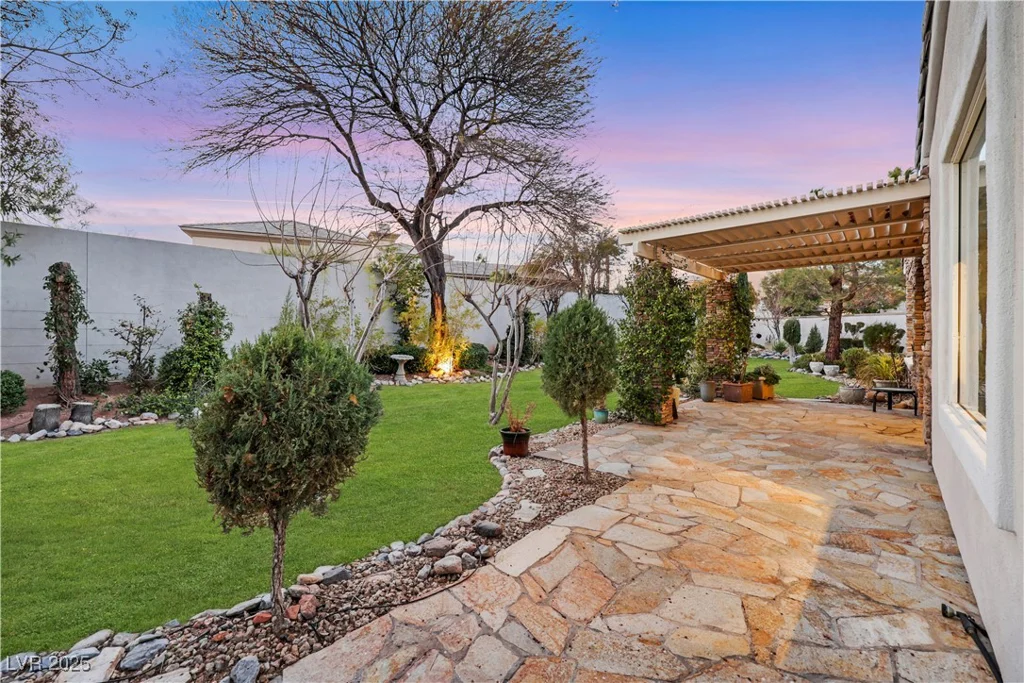 2785 Soft Horizon, Las Vegas, NV 89135