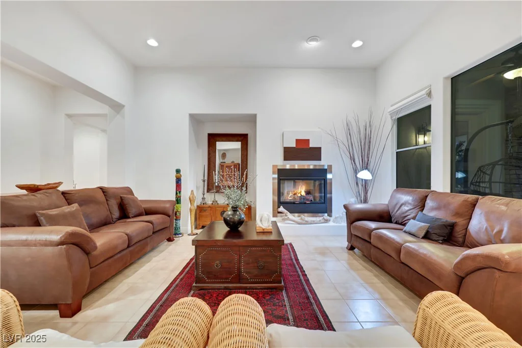 2785 Soft Horizon, Las Vegas, NV 89135
