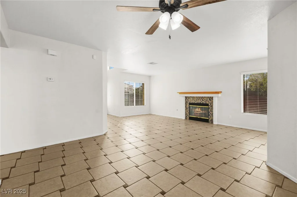 1904 Monte Alban, North Las Vegas, NV 89031