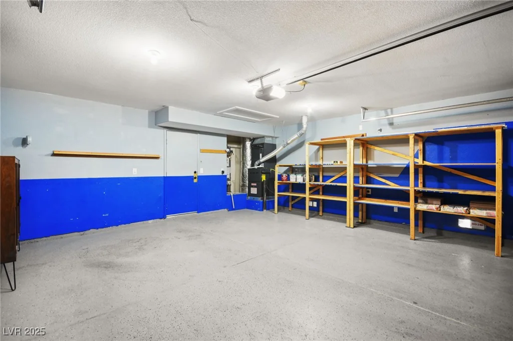 1904 Monte Alban, North Las Vegas, NV 89031