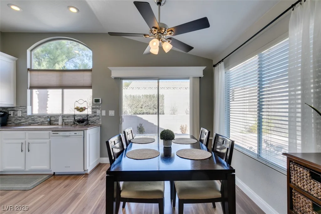 7608 Little Valley, Las Vegas, NV 89147
