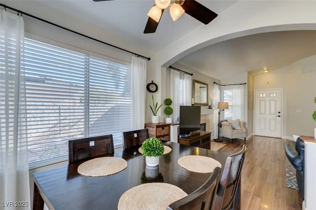 7608 Little Valley, Las Vegas, NV 89147