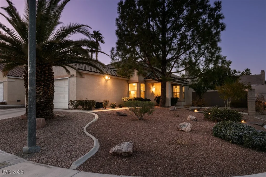 7608 Little Valley, Las Vegas, NV 89147