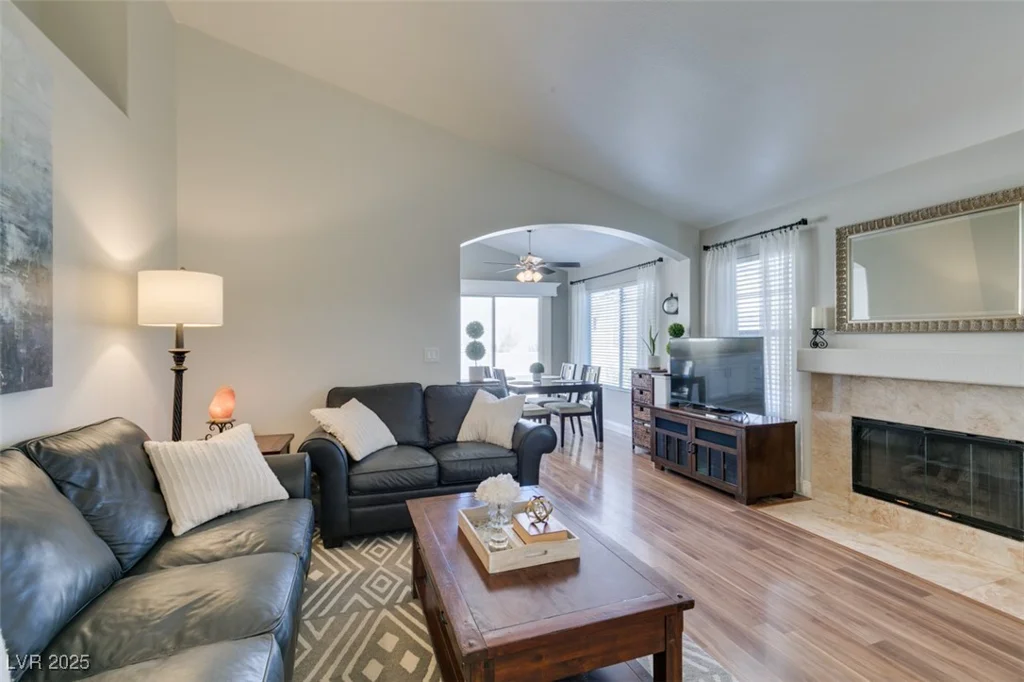 7608 Little Valley, Las Vegas, NV 89147