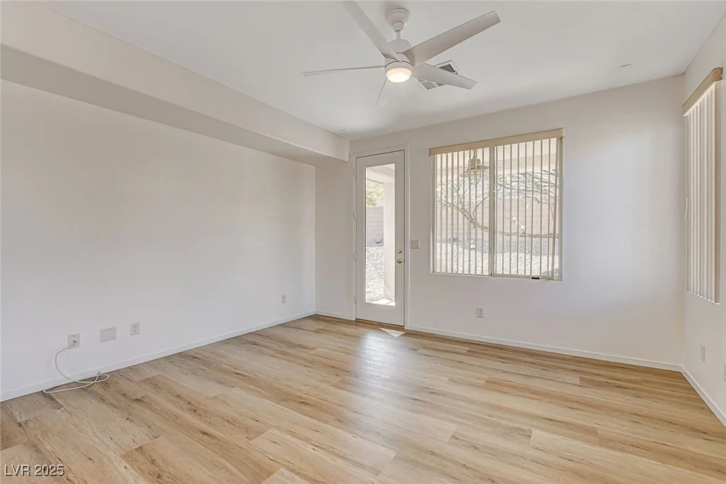 5965 Poplar Tree, Las Vegas, NV 89148