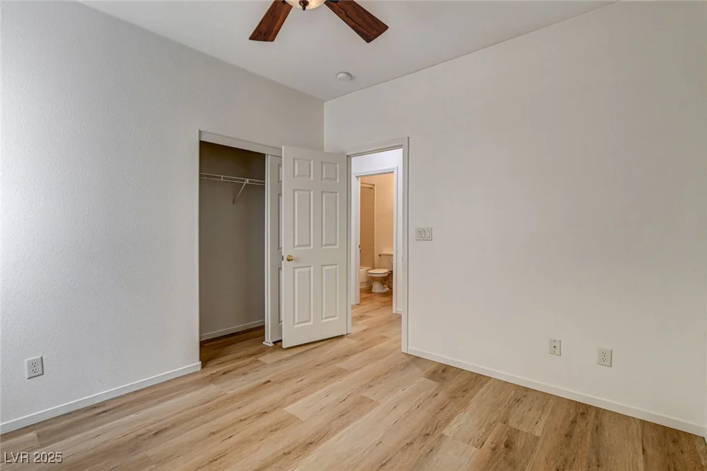 5965 Poplar Tree, Las Vegas, NV 89148